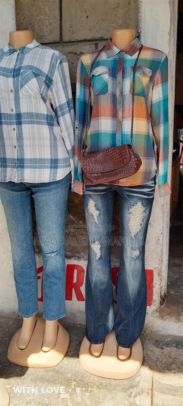 Ladies Clothes - thumbnail 3