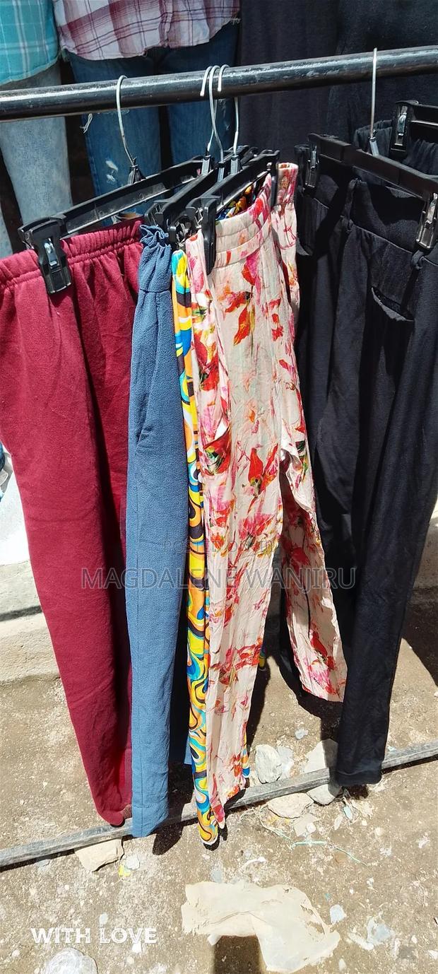 Ladies Clothes - thumbnail 4