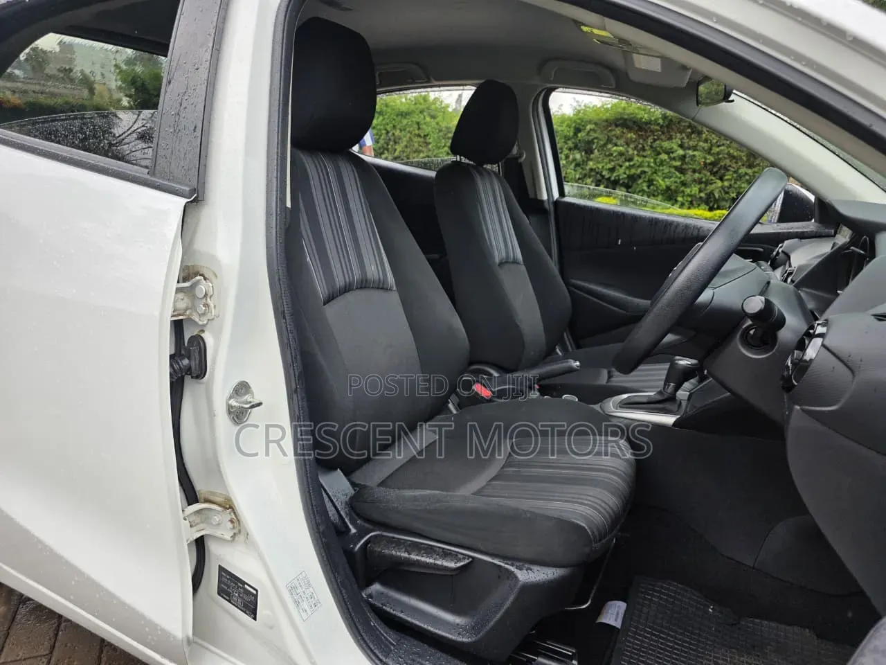 Mazda 2 2020 Pearl