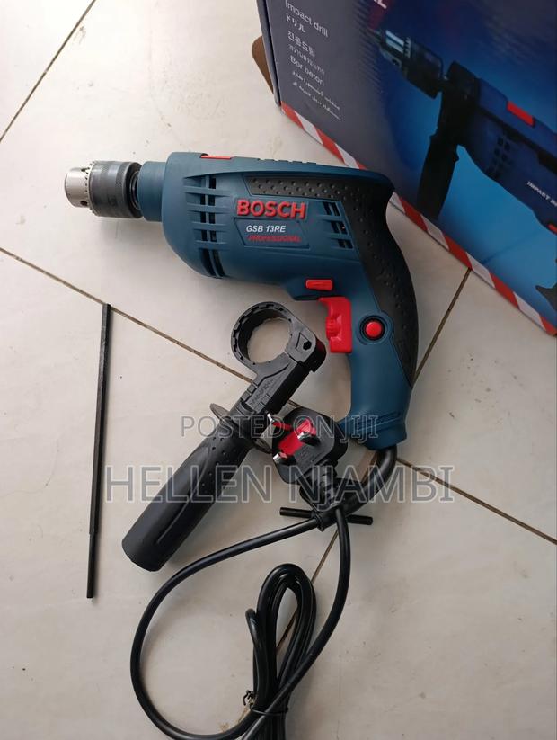 Bosch Corded Drill 900watts - thumbnail 2