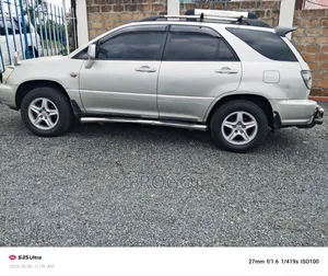 Toyota Harrier 240G 2003 Silver