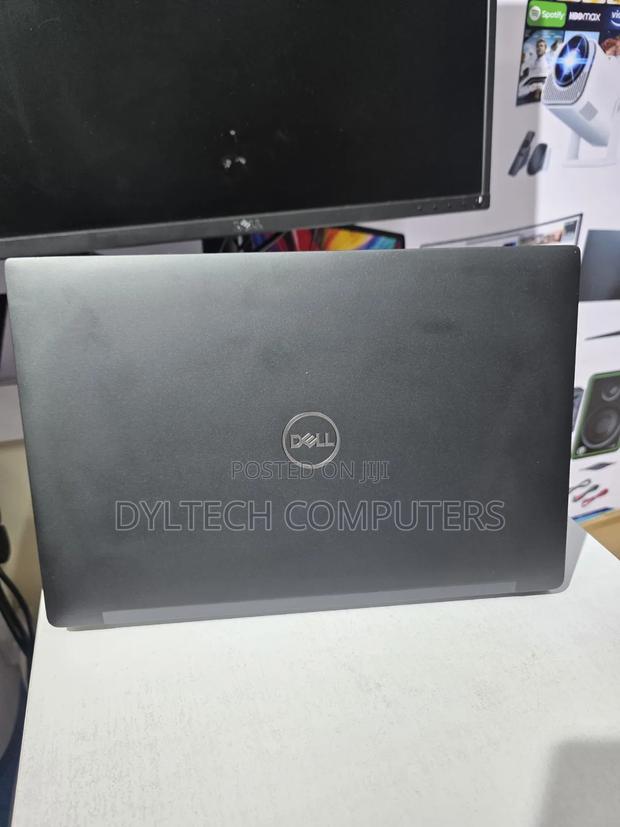 Laptop Dell Latitude 7490 8GB Intel Core i7 SSD 256GB