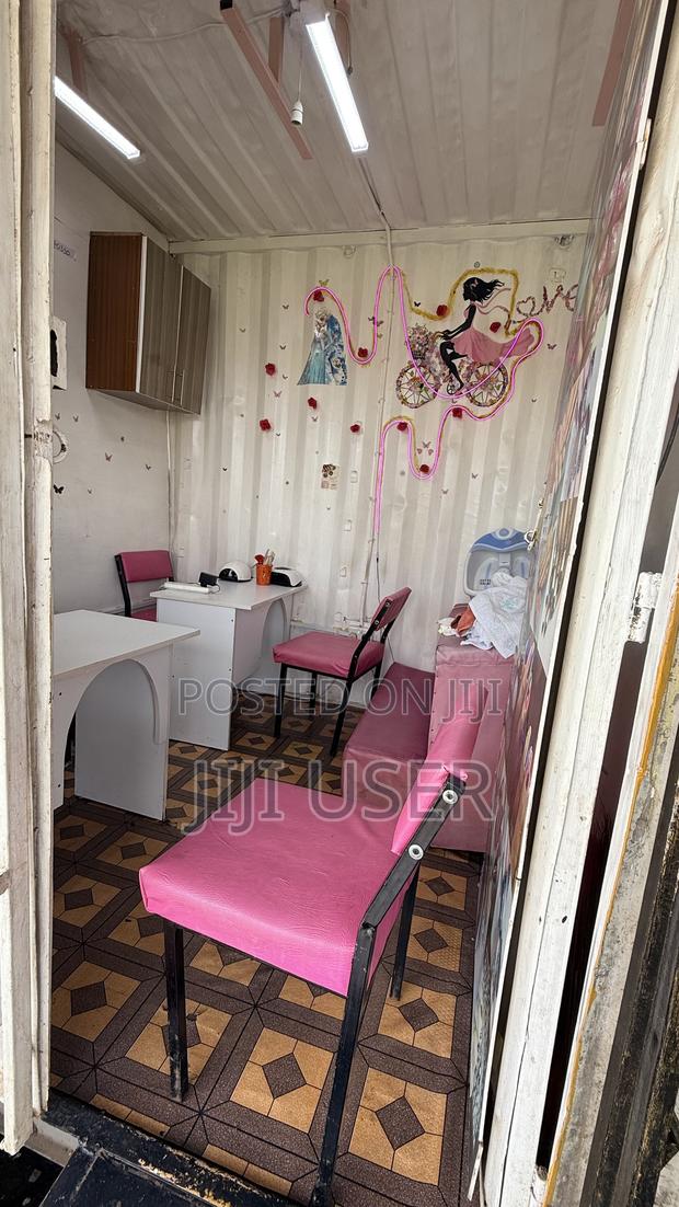 Nail Parlour For Sale - thumbnail 4