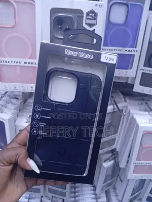iPhone 13 Pro Black Protective Mobile Case