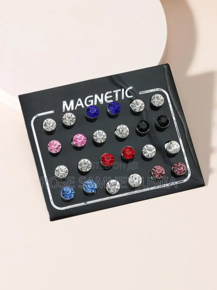 Magnetic Studs
