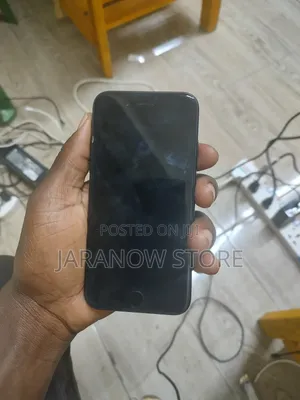Apple iPhone 7 32 GB Black
