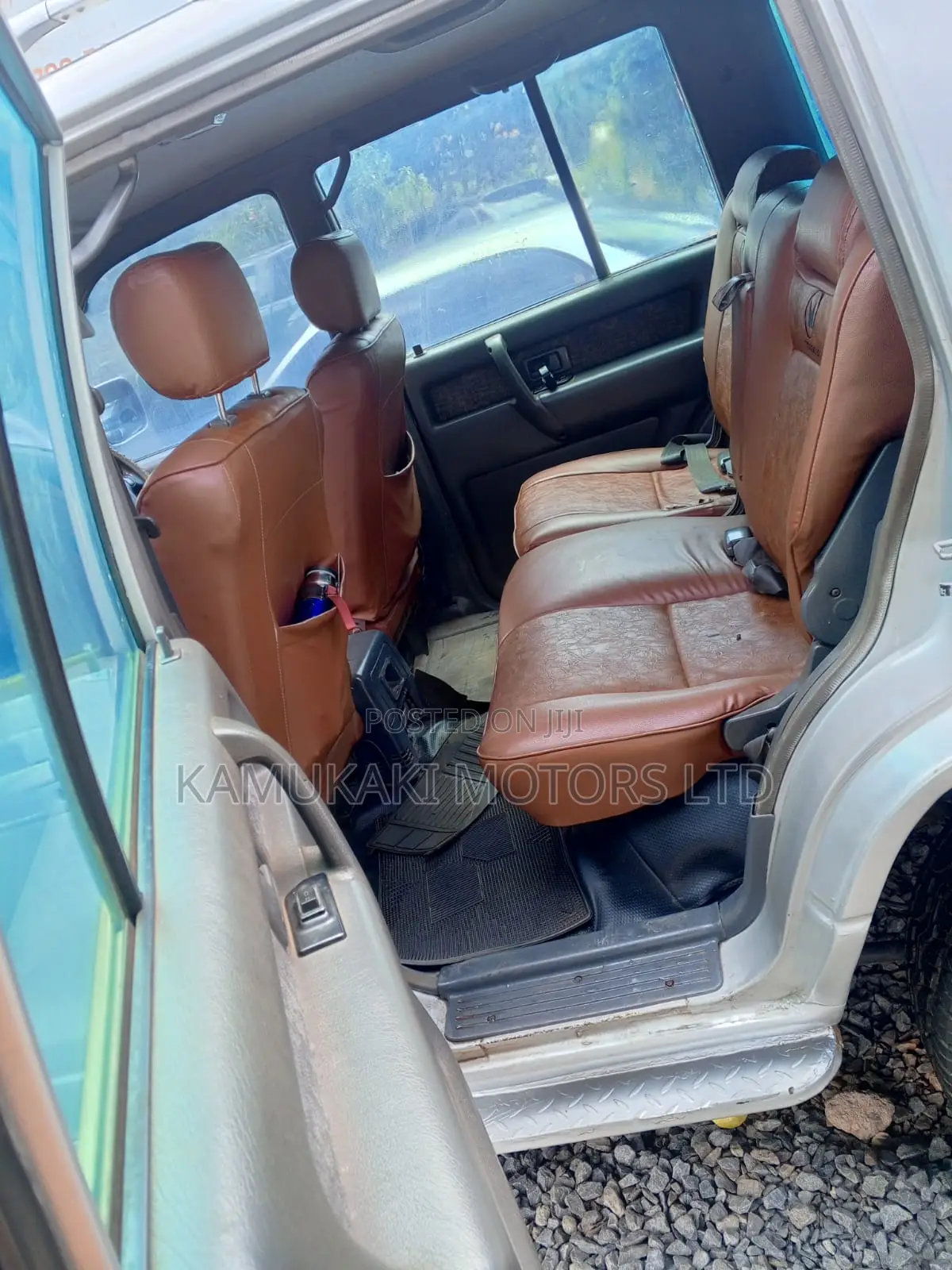 Isuzu Trooper 2000 Silver