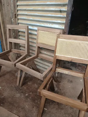 6 Seater Dining Table
