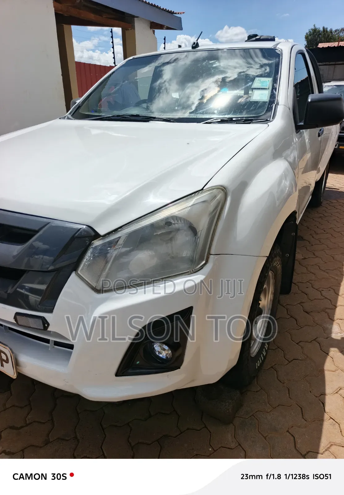 Isuzu D-MAX 2016 White