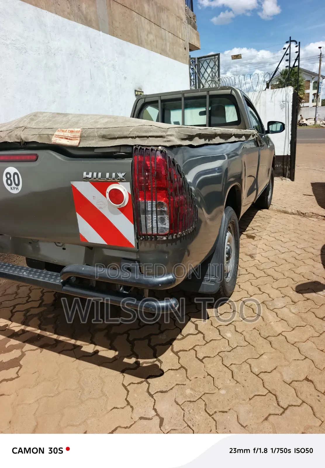 Toyota Hilux 2021 Gold