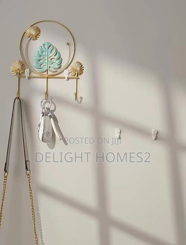 Luxury Iron Art Wall Hanging Hook/Key Holder Stand_re