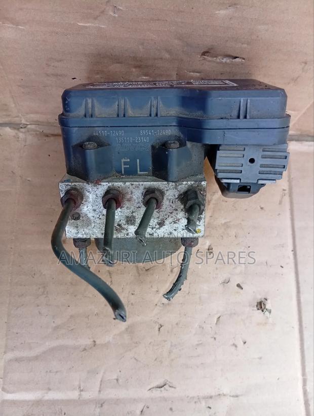 Toyota Rumion 4wd Abs Pump