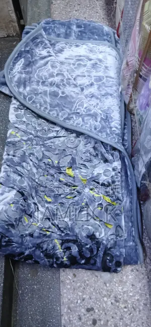 Single Two-Sided Blanket - Sk