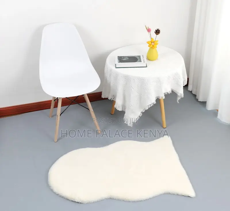 Eames Chair: Modern Eames Style DSW Dining Chair