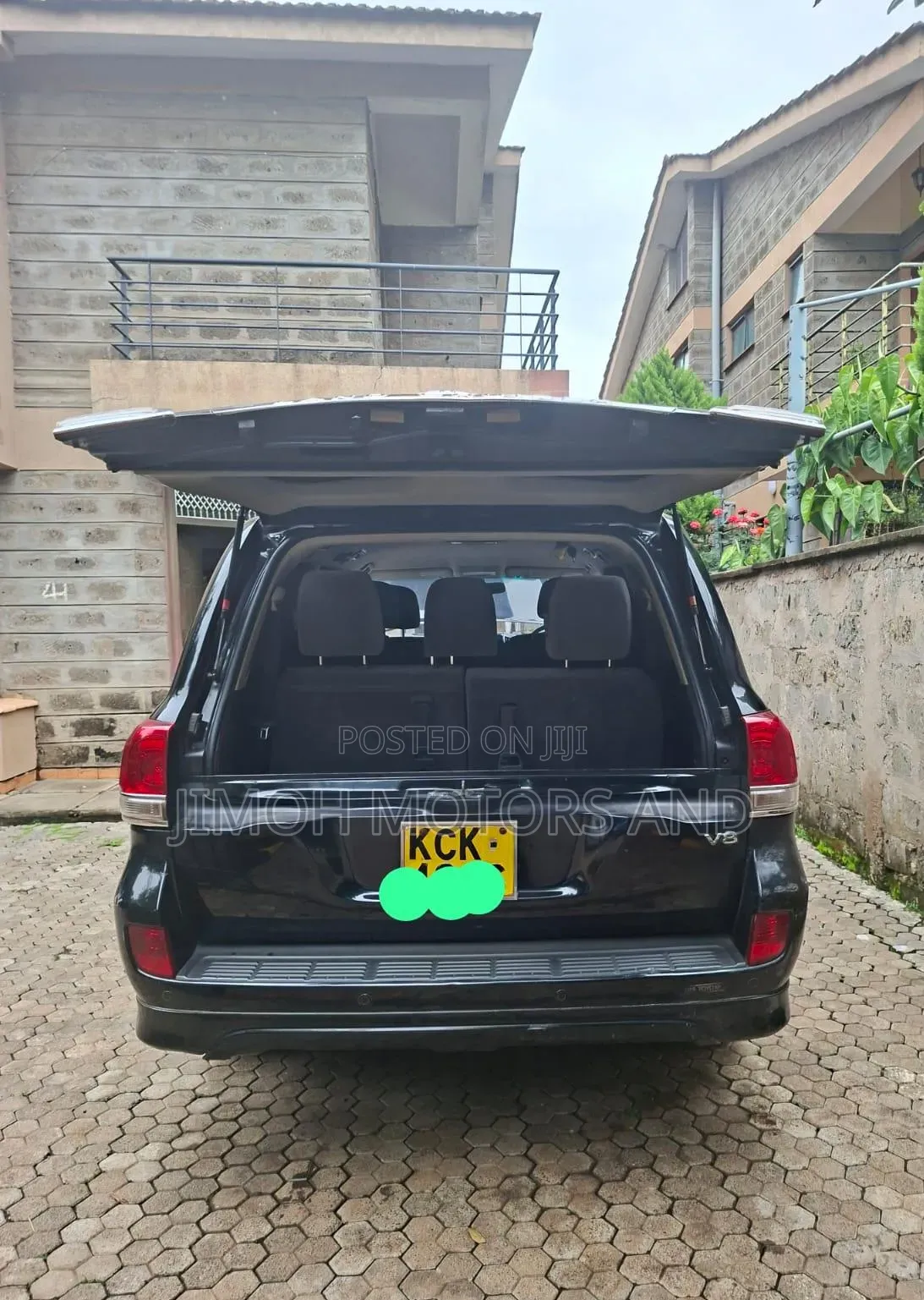 Toyota Land Cruiser 2011 Black