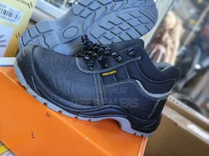 Heavy Duty Steel Toed Safety Boots,Mid Cut Safety Boots Size 38-45