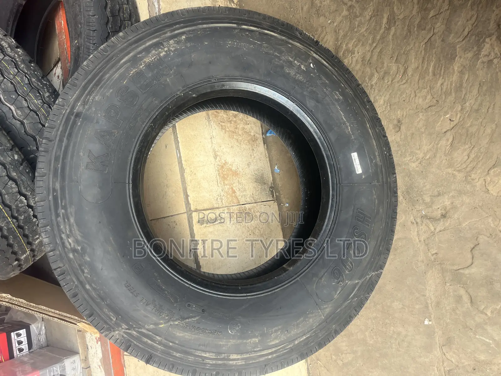 9.5r17.5 Kapsen Small