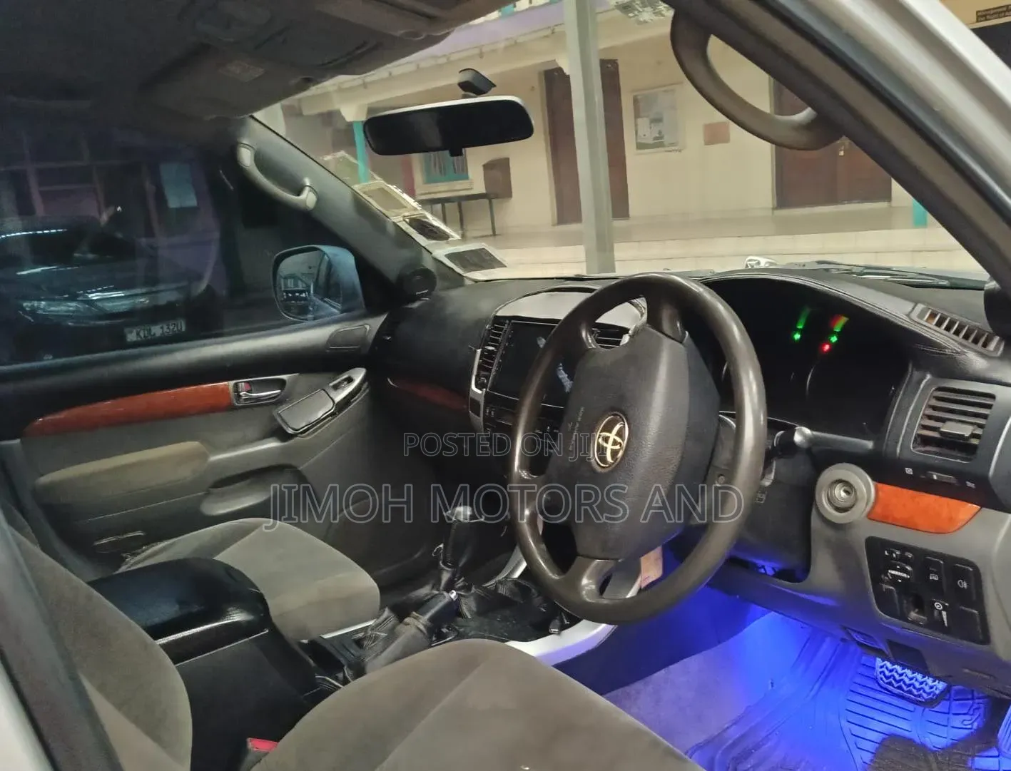 Toyota Land Cruiser Prado 2004 Silver