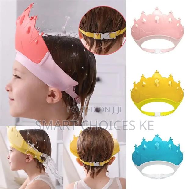 *Adjustable Baby Shower Shampoo Cap Crown Shape Wash Hair Shield Hat