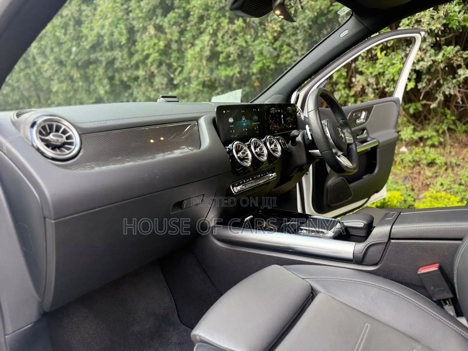 Mercedes-Benz B-Class 2020 Pearl