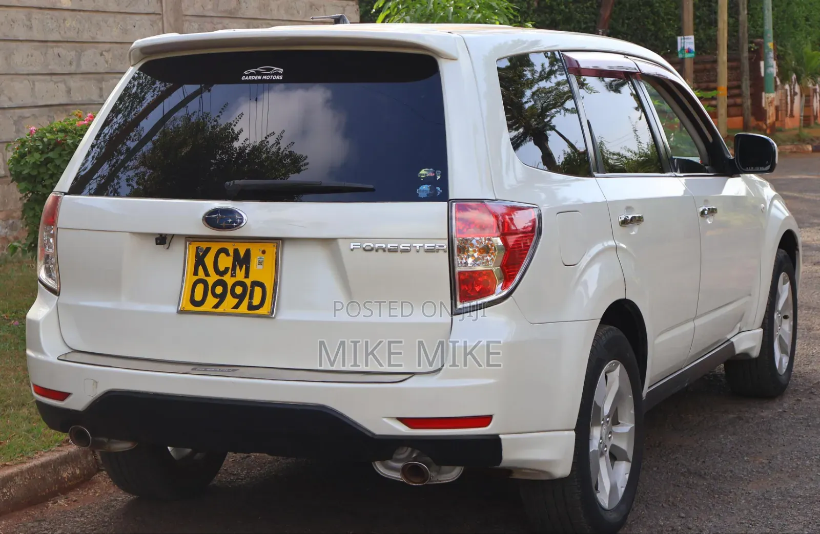Subaru Forester 2.5X Automatic 2010 White