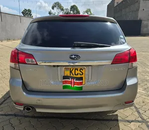 Subaru Legacy 2011 Silver