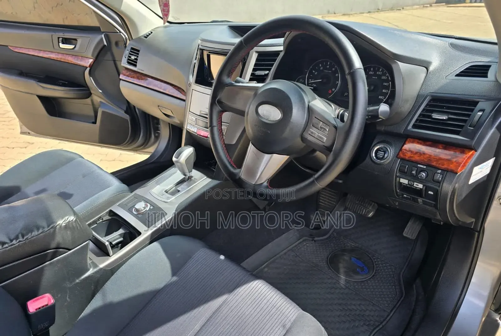 Subaru Legacy 2011 Silver