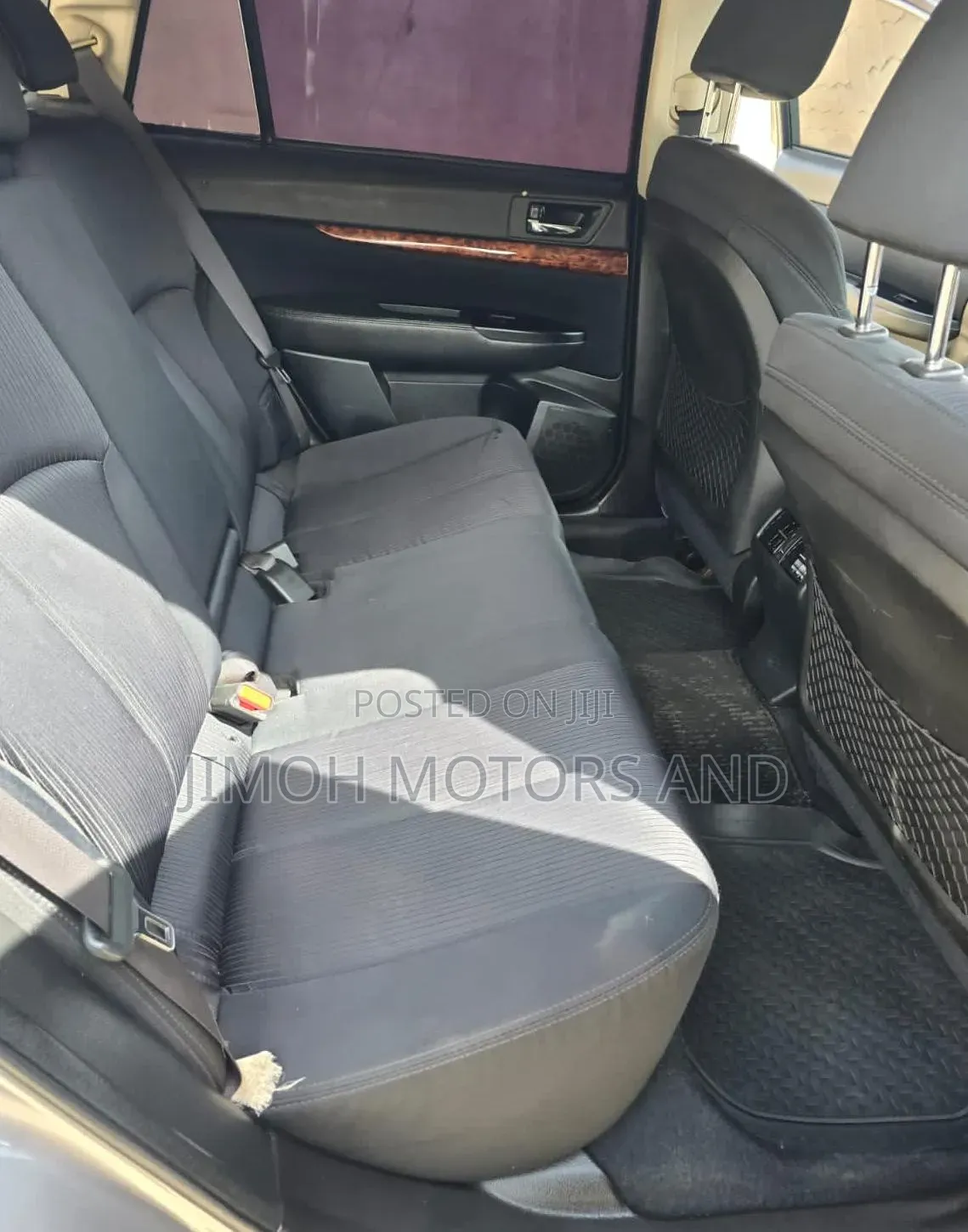 Subaru Legacy 2011 Silver