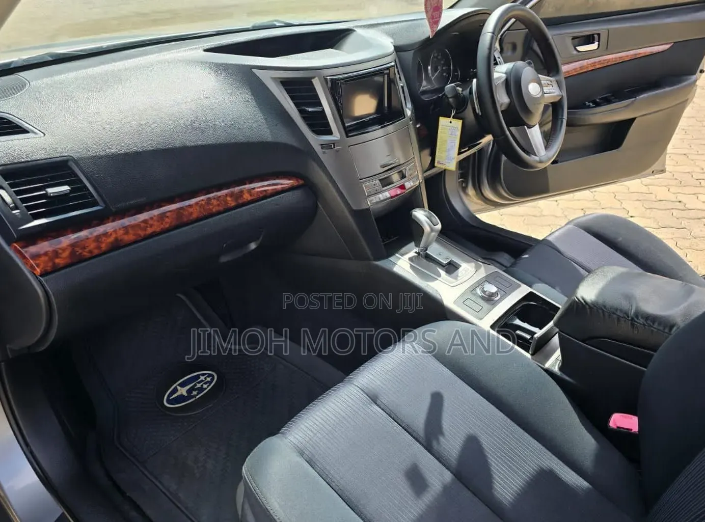 Subaru Legacy 2011 Silver