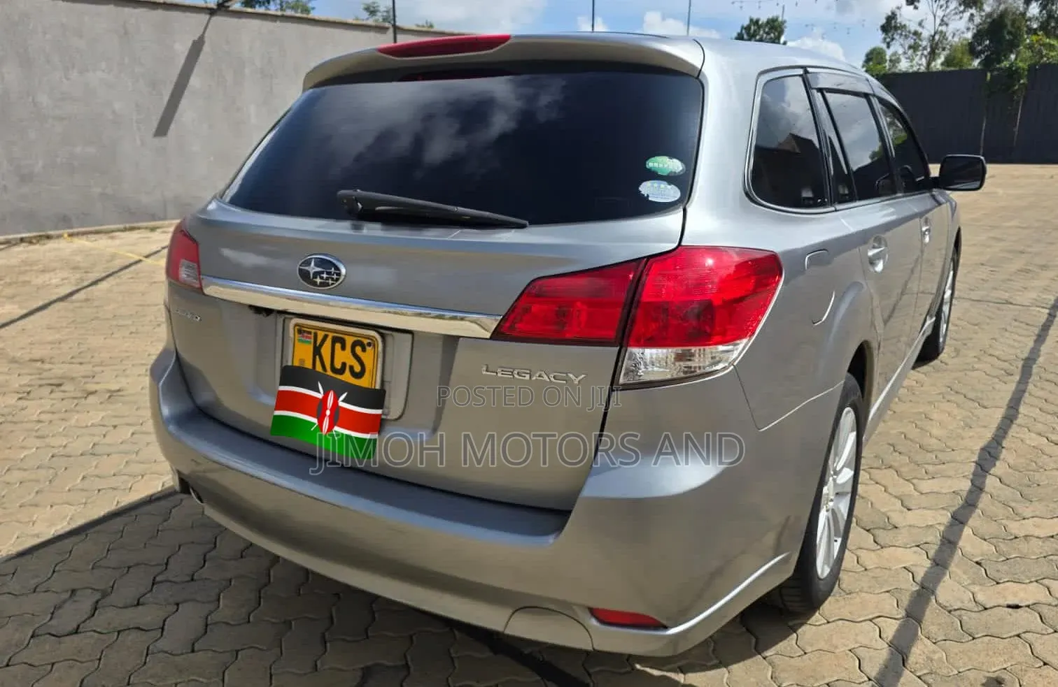 Subaru Legacy 2011 Silver
