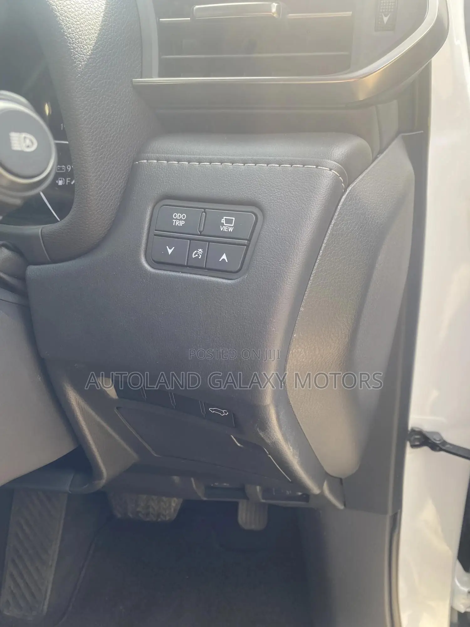 Lexus LX 600 2022 White
