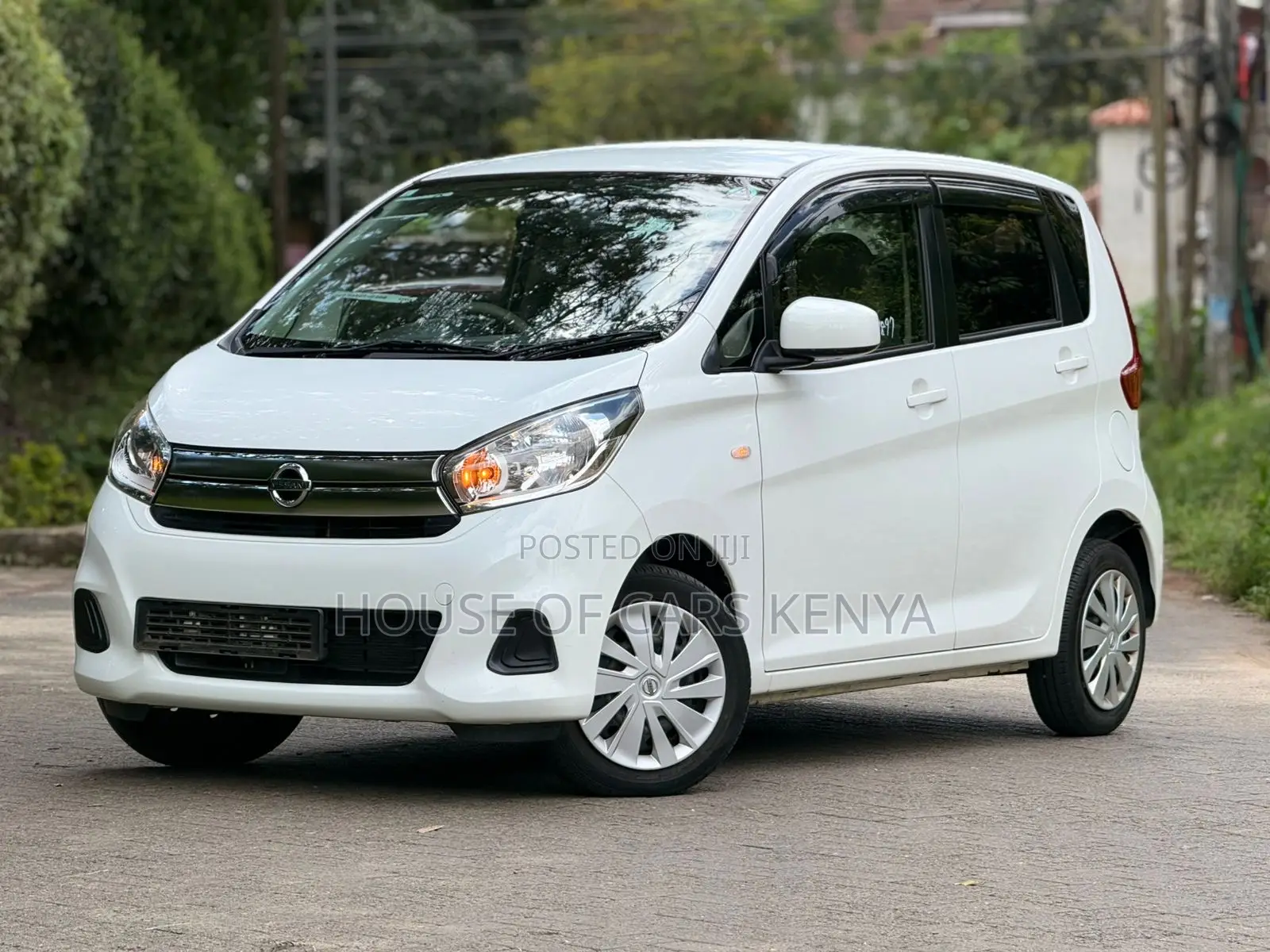 Nissan Dayz 2019 White