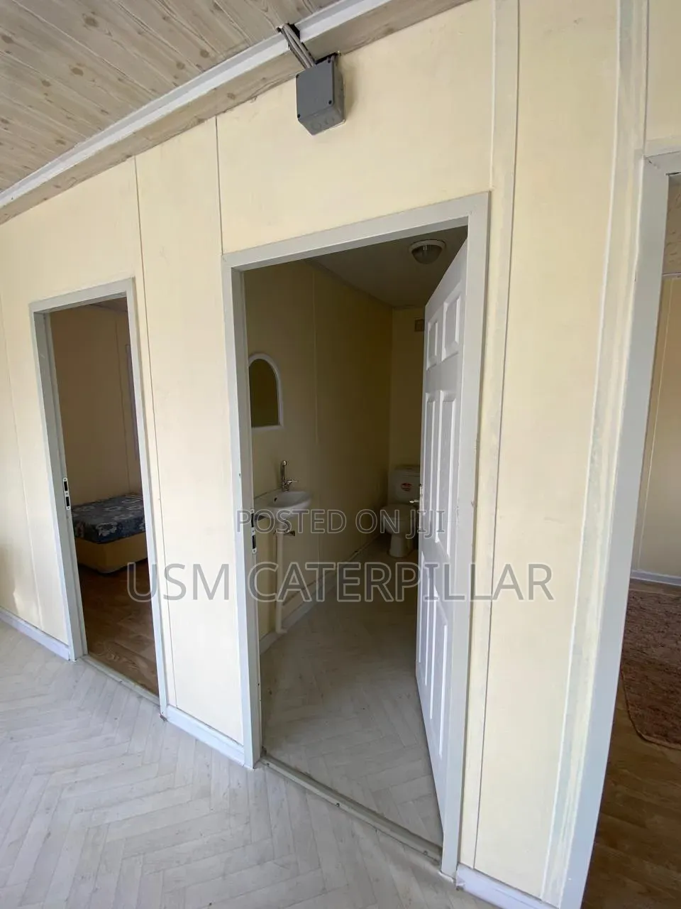 Prefab Container Office Houses 42sqmt