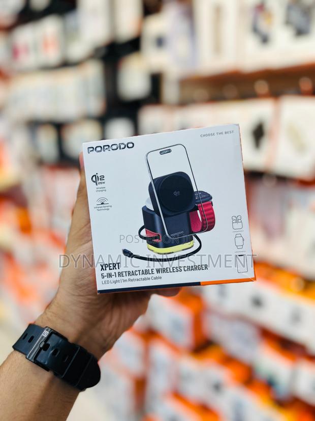Porodo 5-in-1 Retractable Wireless Charger Dock 30w Max Qi-Enabled