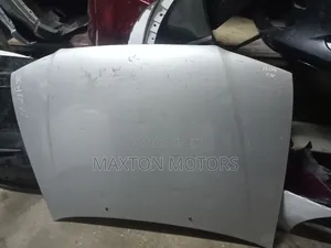 Pajero Shogun V73 Bonnet Assy