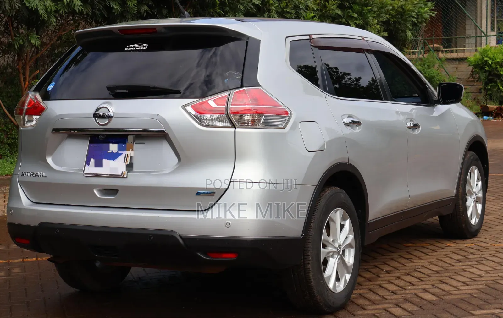 Nissan X-Trail 2.0 Petrol FWD 2014 Silver