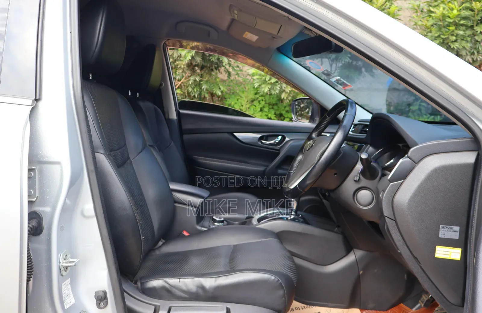 Nissan X-Trail 2.0 Petrol FWD 2014 Silver