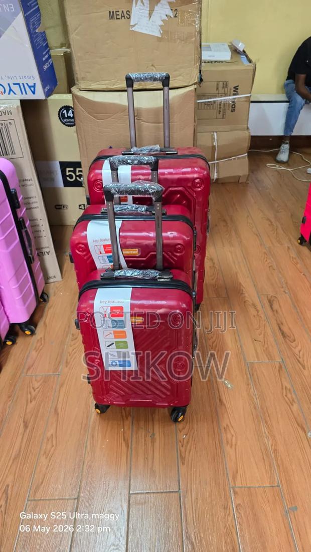 Hard Fibre Travel Case