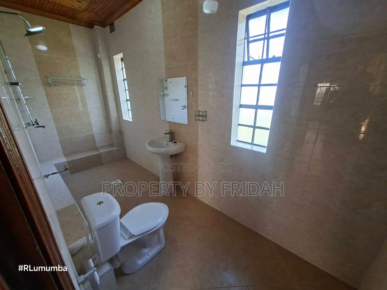 5bdrm Maisonette in Kitengela for rent