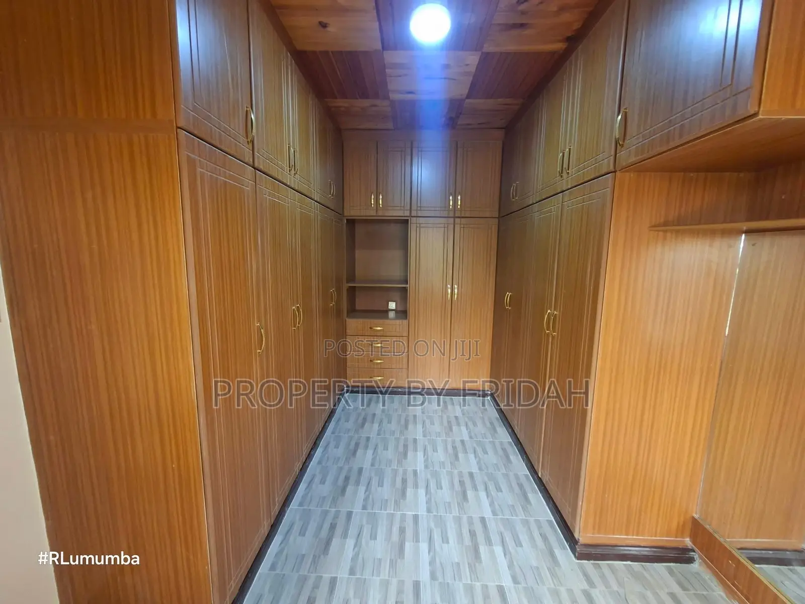 5bdrm Maisonette in Kitengela for rent