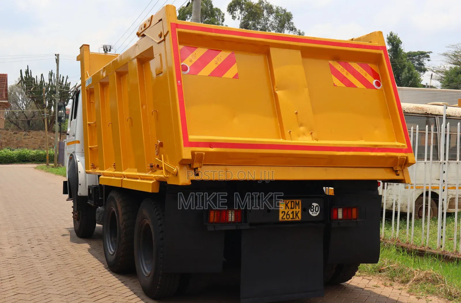 Tata Tipper 2516