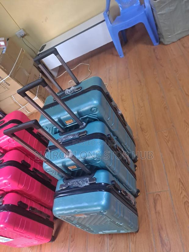 3 in 1 Fibre Suitcase Big Size - thumbnail 4