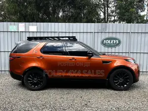 Land Rover Discovery HSE Luxury Diesel 4x4 2017 Orange