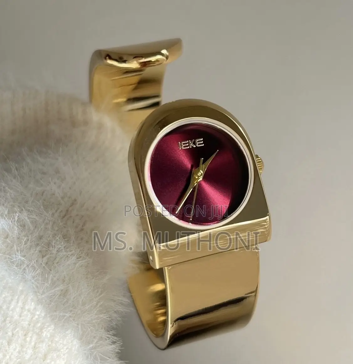 Luxury Gold-Toned Cuff Bracelet Ladies Wrist Watch