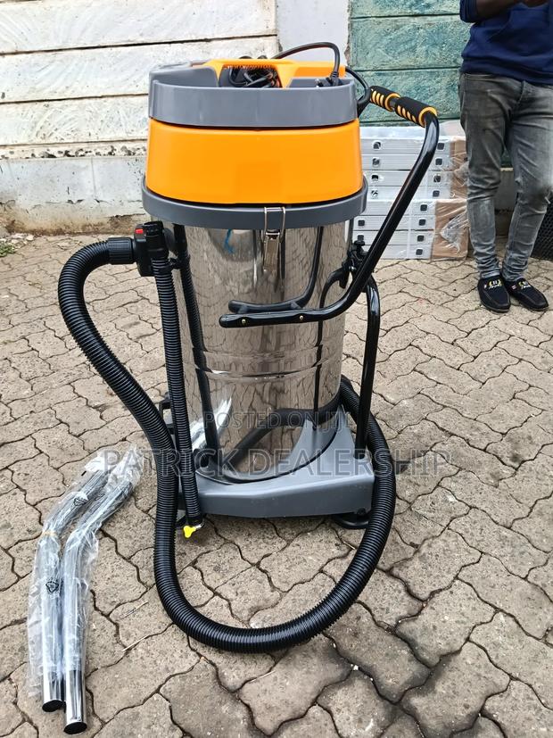 Portable Vacuum Cleaner - thumbnail 2