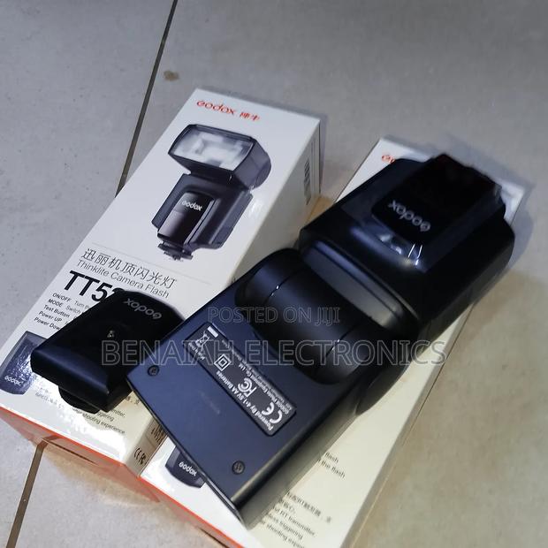 Tt520 Flash Light With DSLR With Standard Hot Shoe Rt Transmitter - thumbnail 2