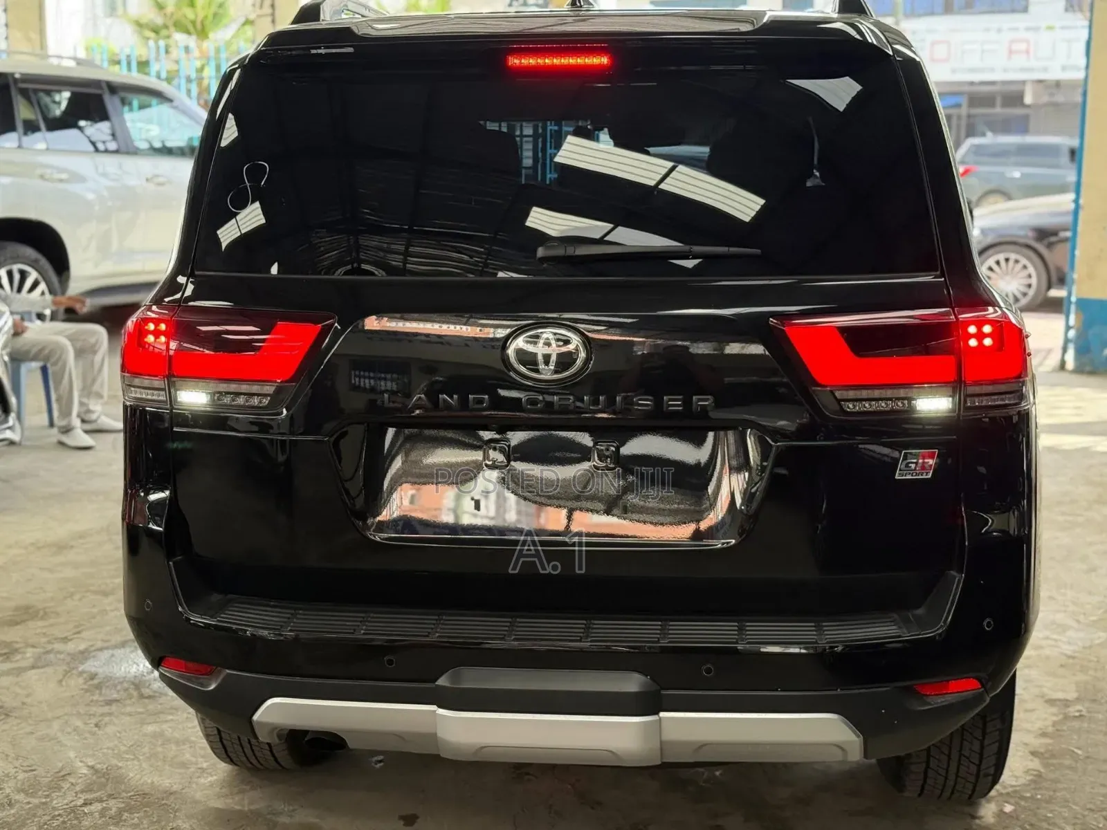 Toyota Land Cruiser 3.3 Diesel 4WD 2021 Black
