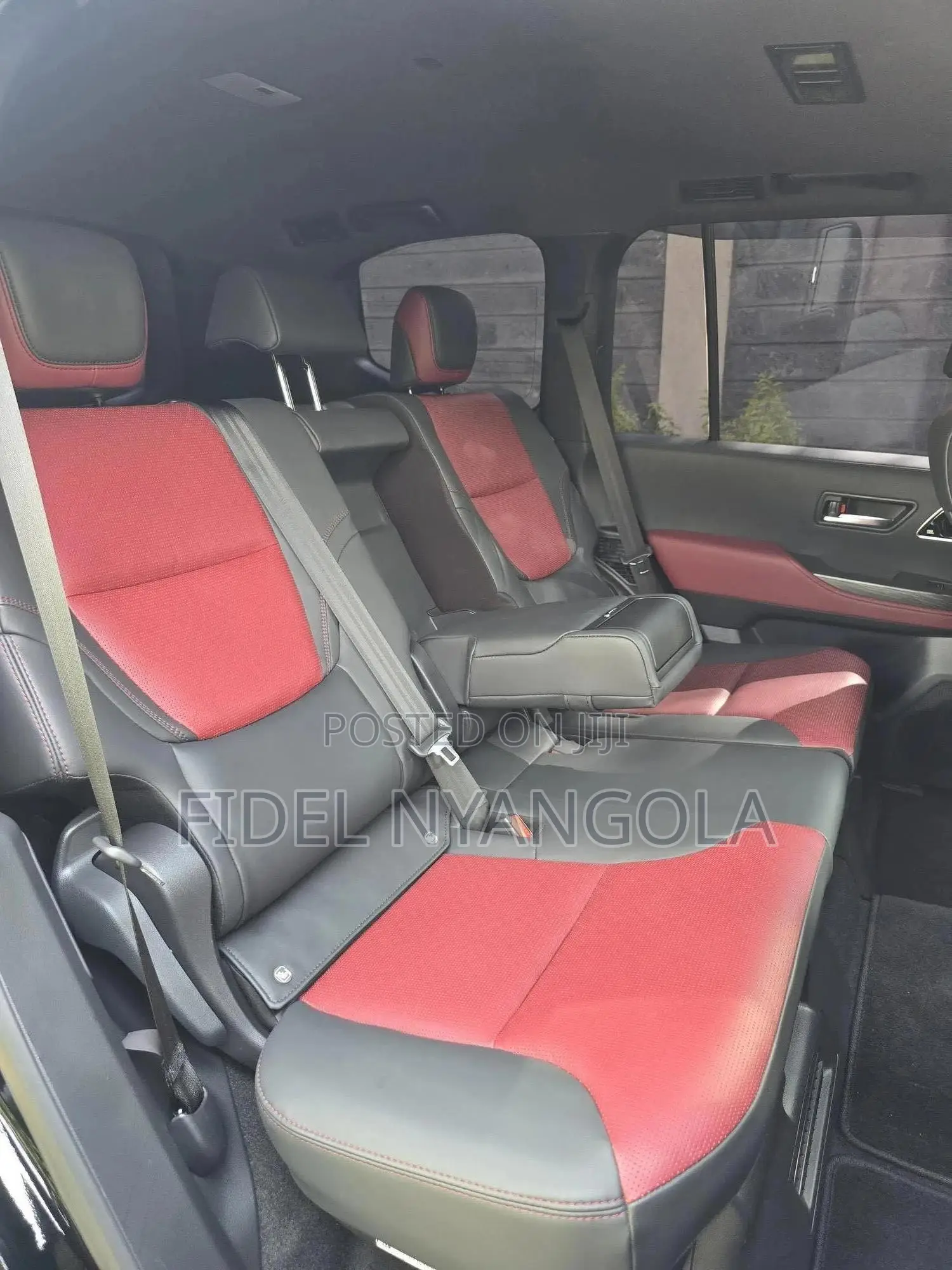 Toyota Land Cruiser 3.3 Diesel 4WD 2022 Black
