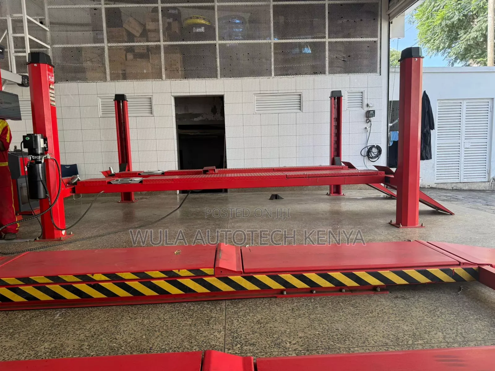 Heavy Commercial and Professional 3d Wheel Alignment and 4post Lift