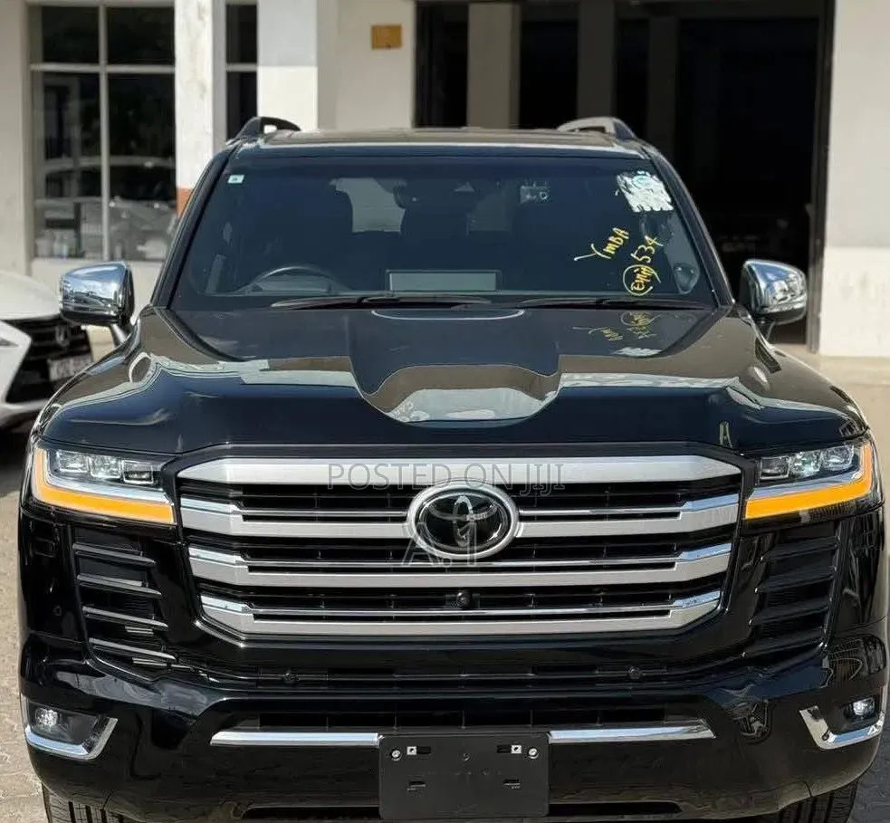 Toyota Land Cruiser 3.3 Diesel 4WD 2021 Matt Black